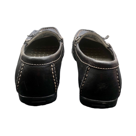 Rockport black leather square toe loafers silver buckle and white stitching. 7.5 - Picture 5 of 8
